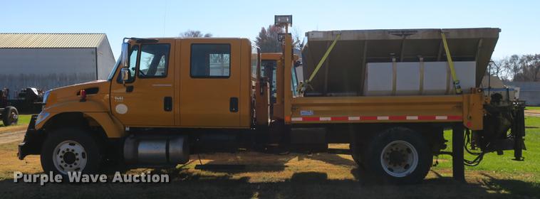 image for item DB8950 2005 International 7400 dump truck