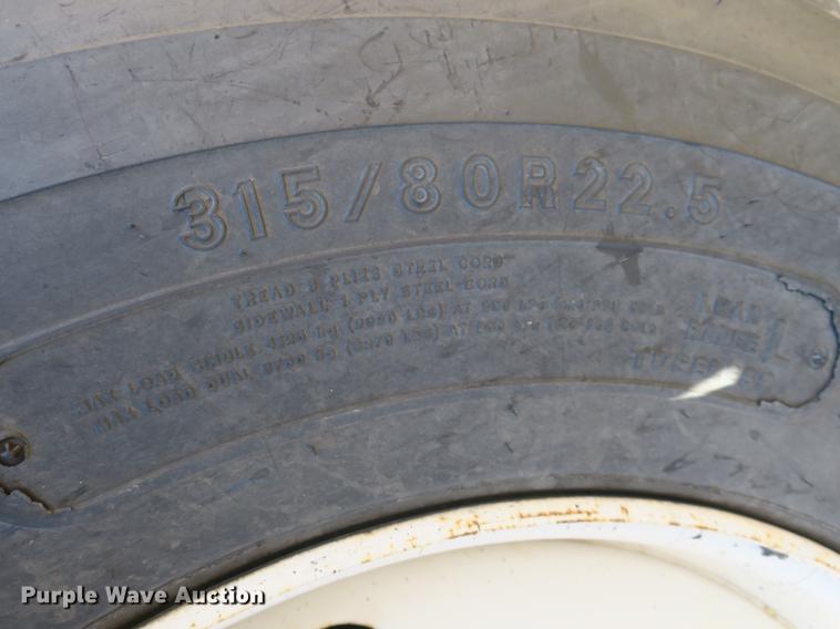 image for item DB8950 2005 International 7400 dump truck