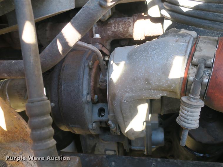 image for item DB8950 2005 International 7400 dump truck