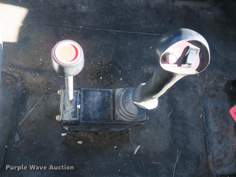 image for item DB8950 2005 International 7400 dump truck