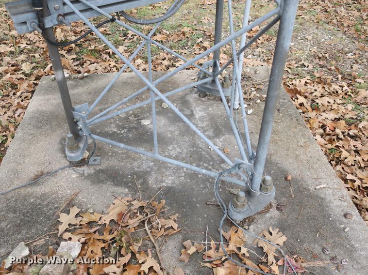 image for item DB8951 Pirod Inc. Mfg radio tower