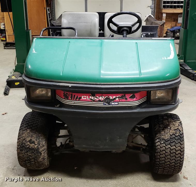 image for item DB9442 2000 Cushman S660 Turf Truckster utility vehicle