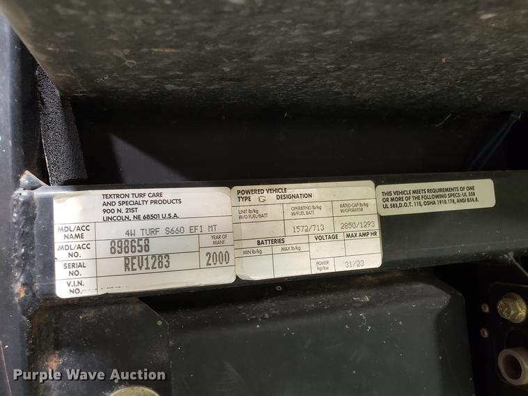 image for item DB9442 2000 Cushman S660 Turf Truckster utility vehicle