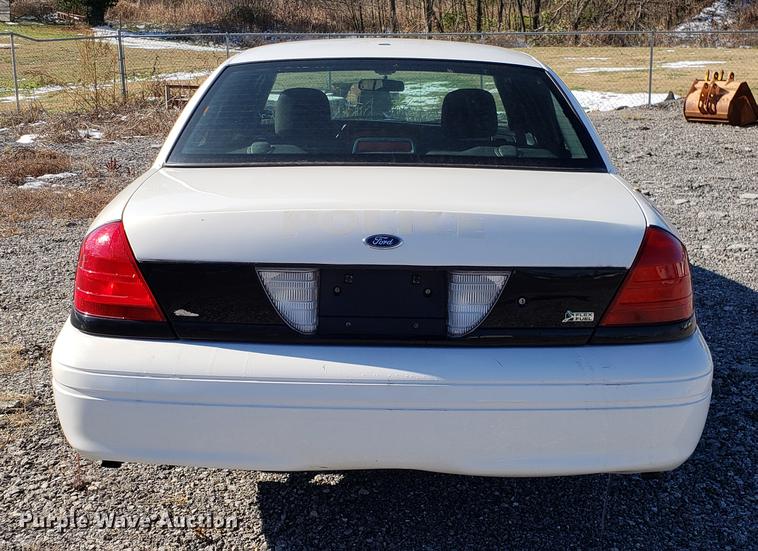 image for item DB9443 2009 Ford Crown Victoria Police Interceptor