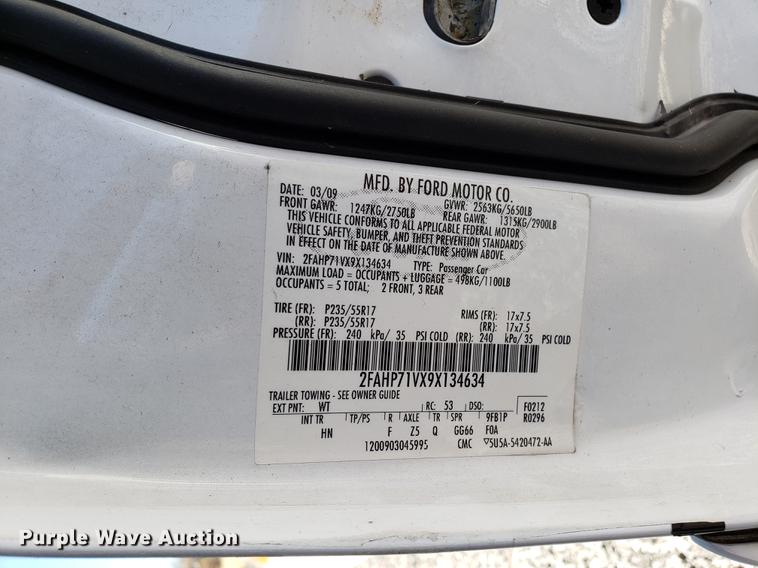 image for item DB9443 2009 Ford Crown Victoria Police Interceptor