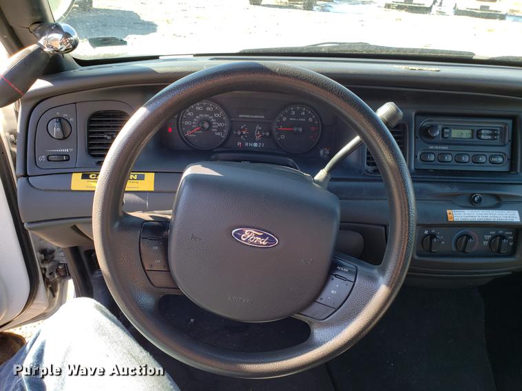 image for item DB9445 2009 Ford Crown Victoria Police Interceptor