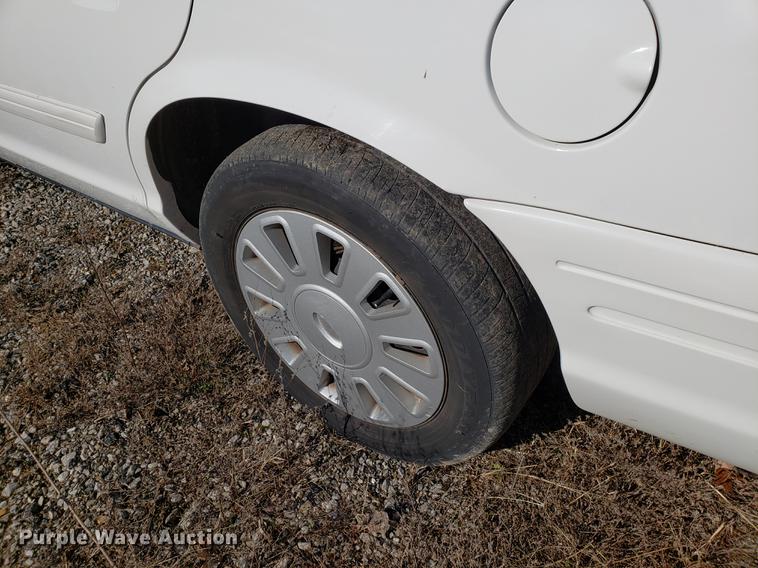 image for item DB9445 2009 Ford Crown Victoria Police Interceptor