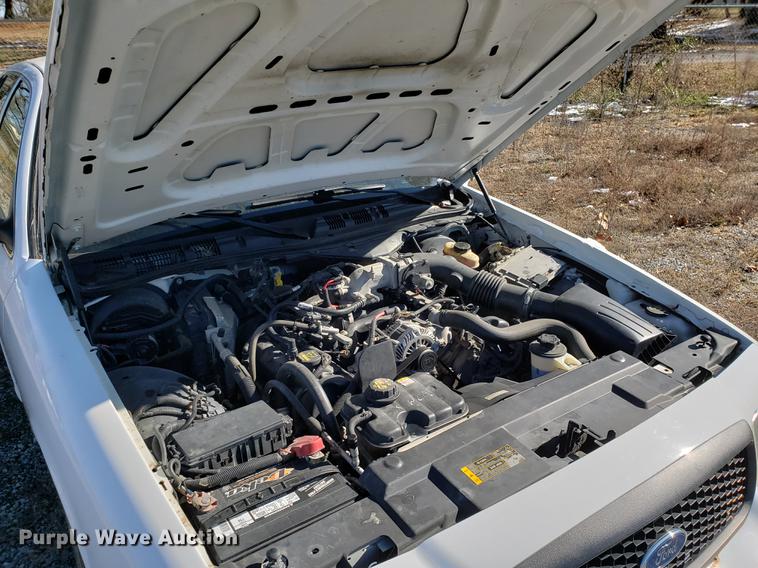 image for item DB9445 2009 Ford Crown Victoria Police Interceptor