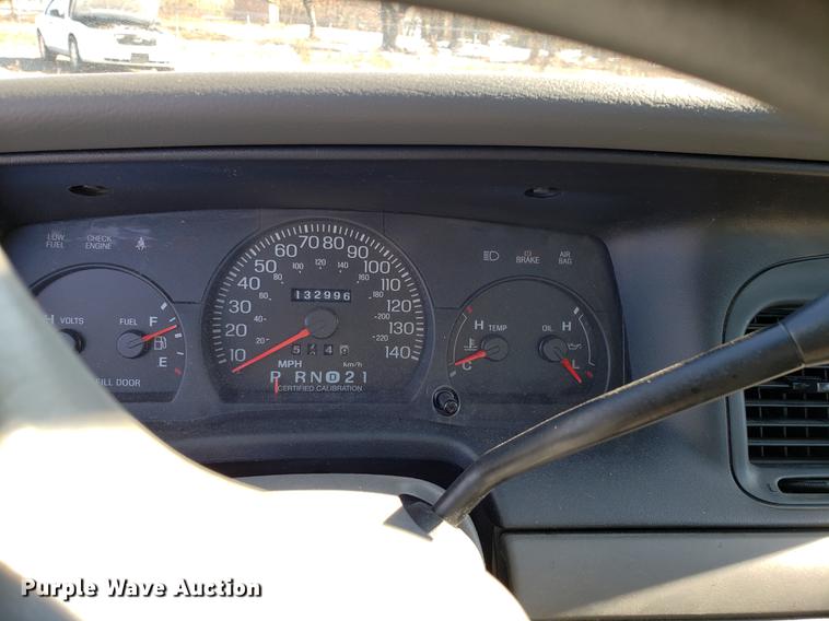 image for item DB9446 2004 Ford Crown Victoria Police Interceptor