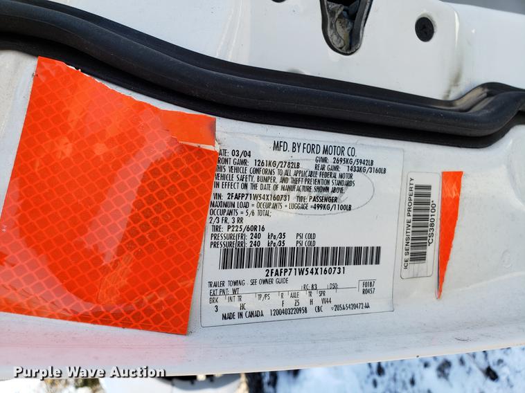 image for item DB9446 2004 Ford Crown Victoria Police Interceptor