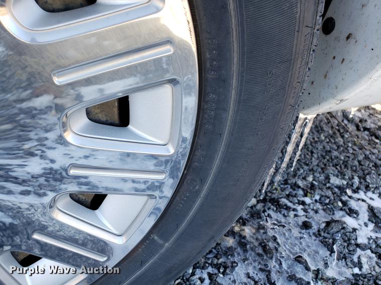 image for item DB9446 2004 Ford Crown Victoria Police Interceptor