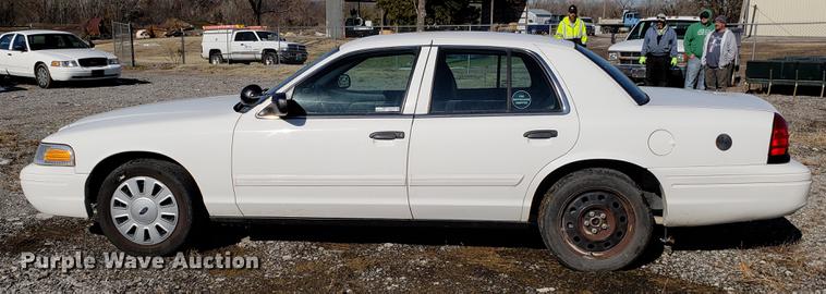 image for item DB9447 2011 Ford Crown Victoria Police Interceptor