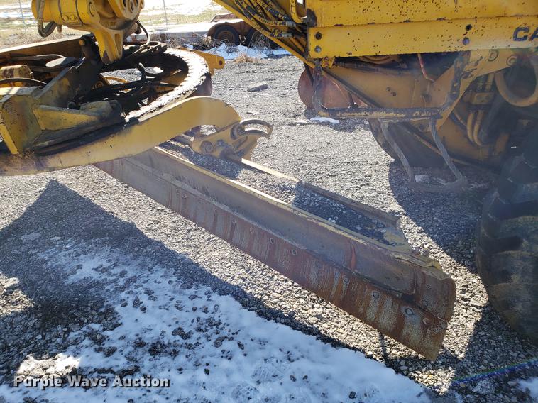 image for item DB9448 Caterpillar 120G rigid frame motor grader