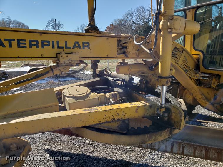 image for item DB9448 Caterpillar 120G rigid frame motor grader