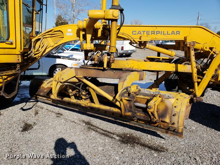 image for item DB9448 Caterpillar 120G rigid frame motor grader