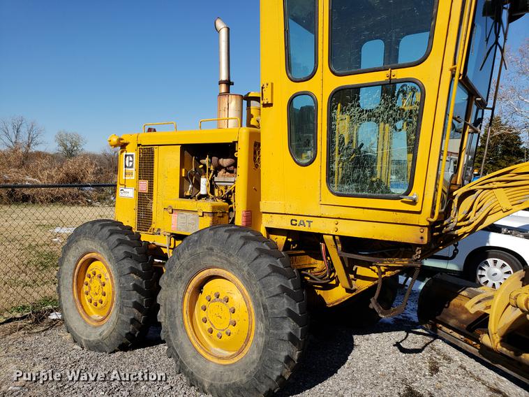 image for item DB9448 Caterpillar 120G rigid frame motor grader