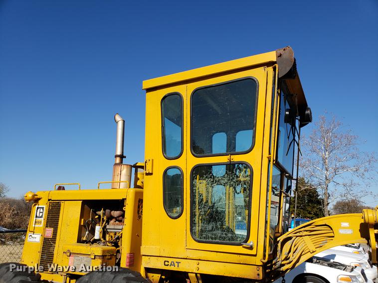 image for item DB9448 Caterpillar 120G rigid frame motor grader
