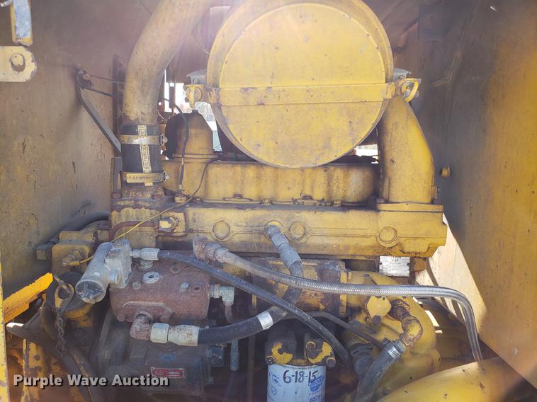 image for item DB9448 Caterpillar 120G rigid frame motor grader