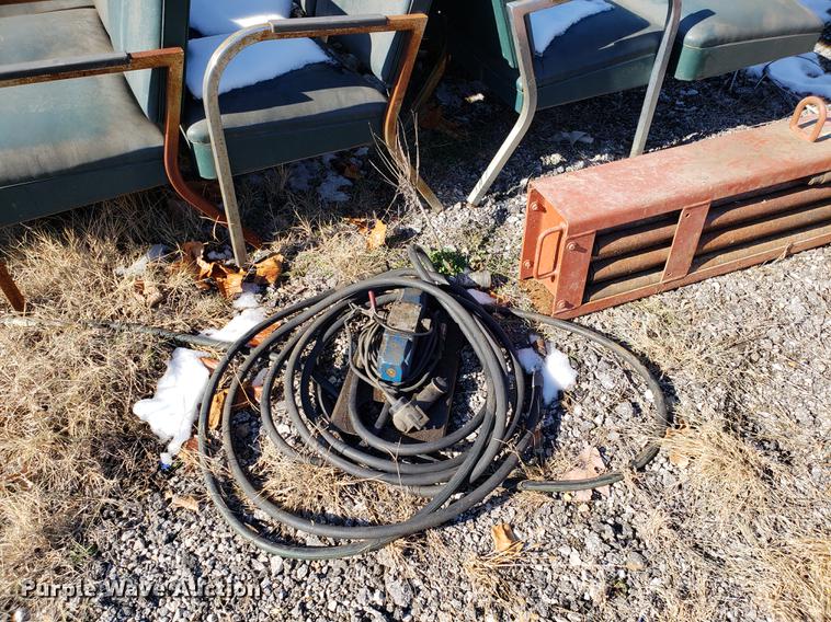 image for item DB9451 Ditch Witch P80 rod pusher