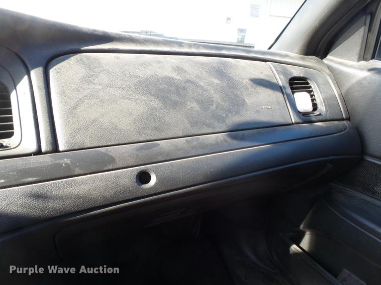 image for item DD2411 2010 Ford Crown Victoria Police Interceptor