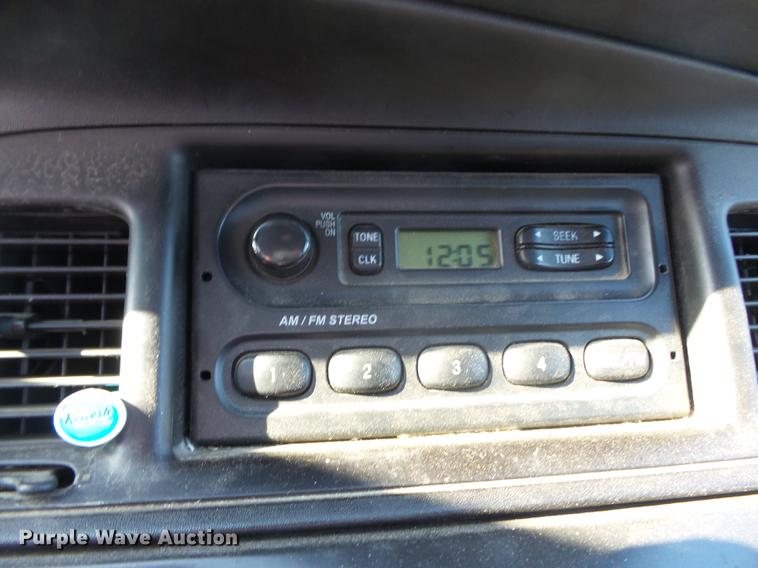 image for item DD2411 2010 Ford Crown Victoria Police Interceptor