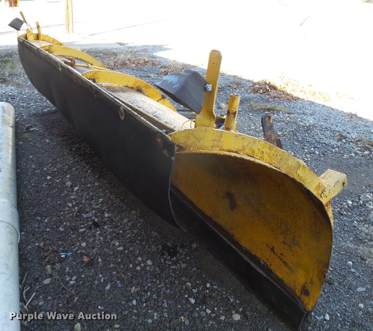 image for item DD2412 Snow plow