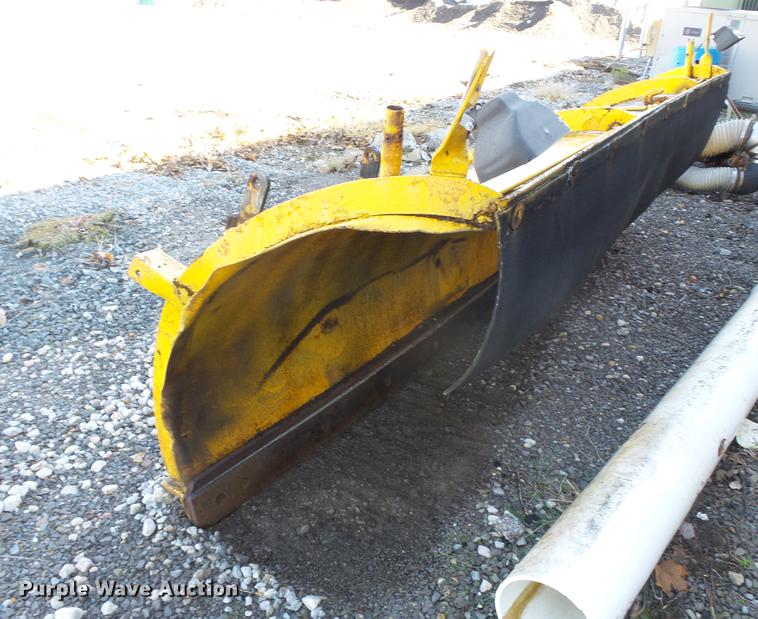 image for item DD2412 Snow plow