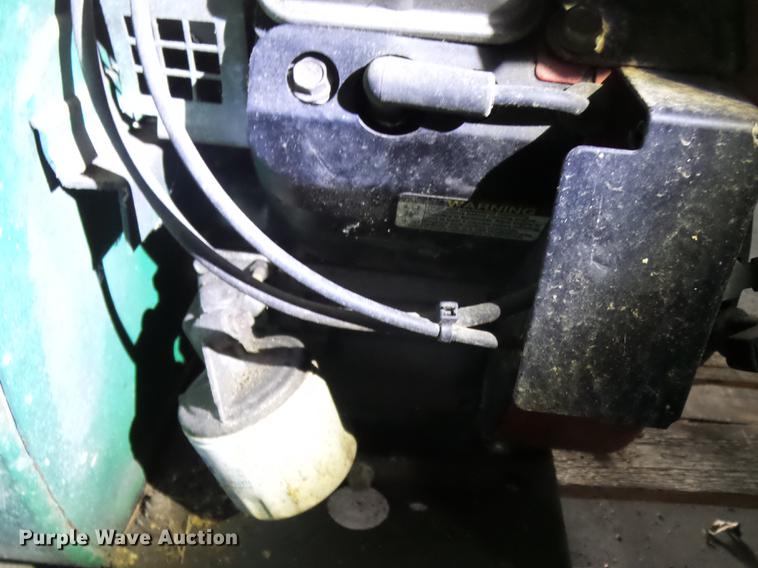 image for item DD2425 Billy Goat TR4000 blower