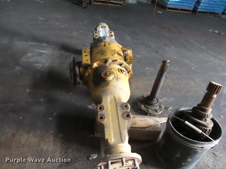 image for item DD2428 Caterpillar 416 backhoe differential