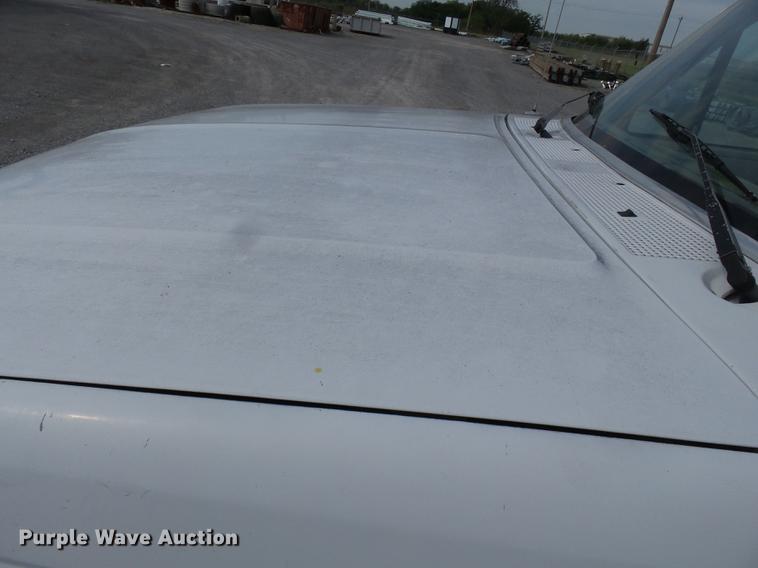 image for item DD2487 1994 Ford F150 pickup truck