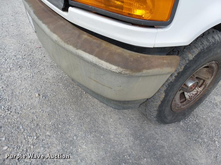 image for item DD2487 1994 Ford F150 pickup truck