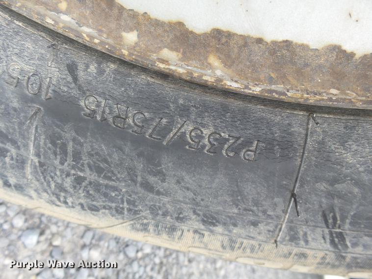 image for item DD2487 1994 Ford F150 pickup truck