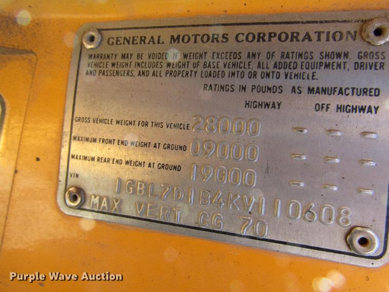 image for item DD3828 1989 Chevrolet C60 oil distribution truck