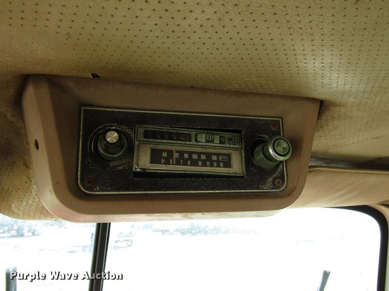 image for item DD3829 1980 GMC General semi truck