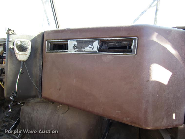 image for item DD3829 1980 GMC General semi truck