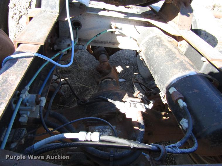 image for item DD3829 1980 GMC General semi truck