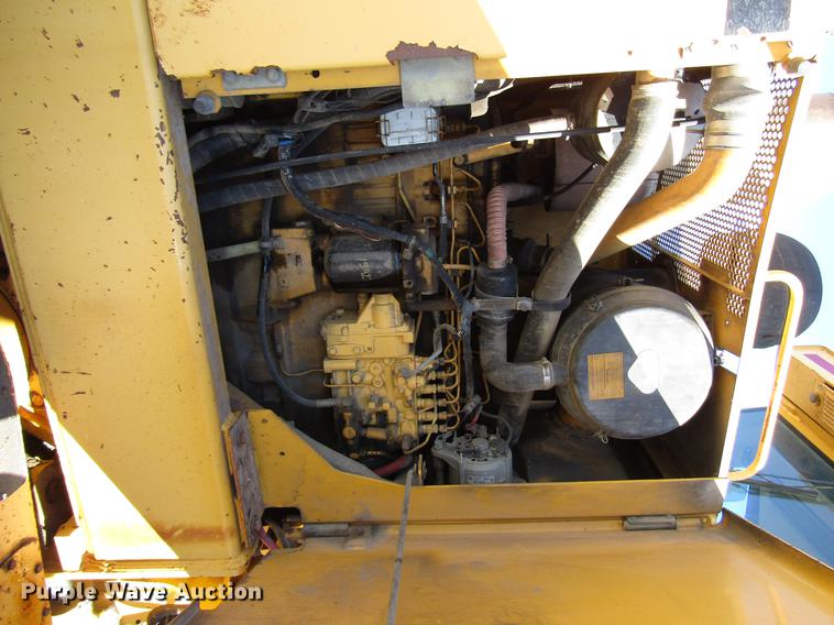 image for item DD3830 1998 John Deere 770CH motor grader