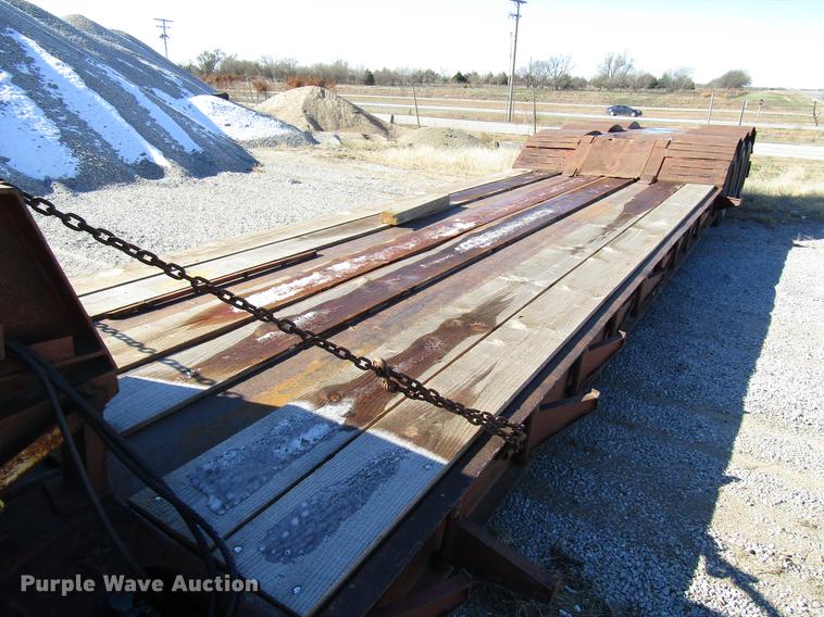 image for item DD3832 1992 Witz RG-50 low boy equipment trailer