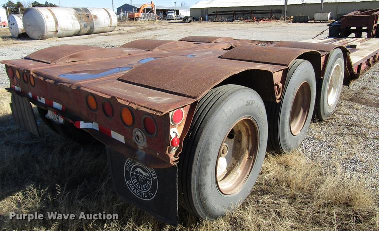 image for item DD3832 1992 Witz RG-50 low boy equipment trailer