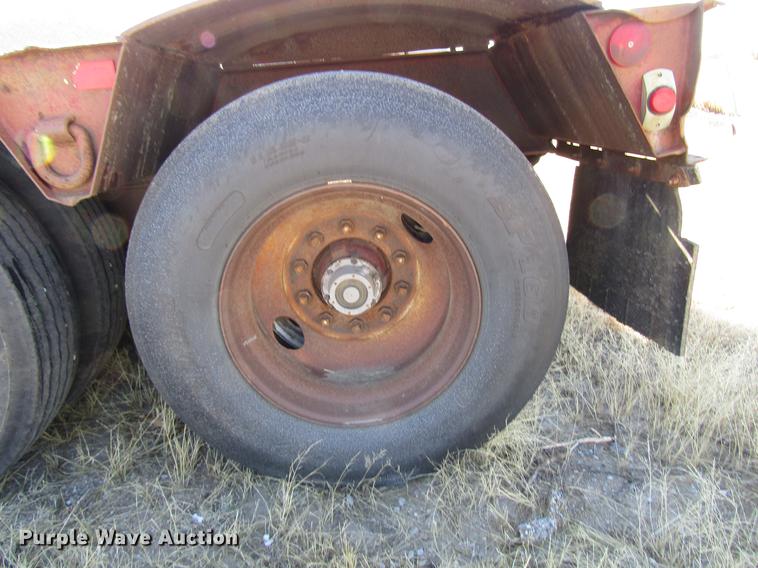 image for item DD3832 1992 Witz RG-50 low boy equipment trailer