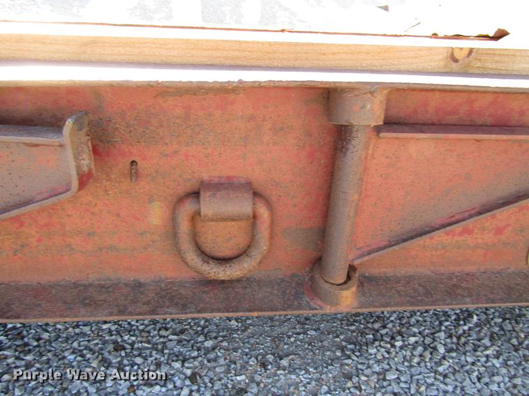 image for item DD3832 1992 Witz RG-50 low boy equipment trailer
