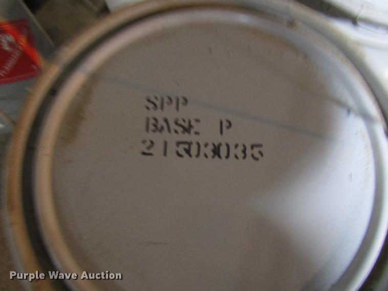 image for item DD3833 Sunflo synthetic enamel paint