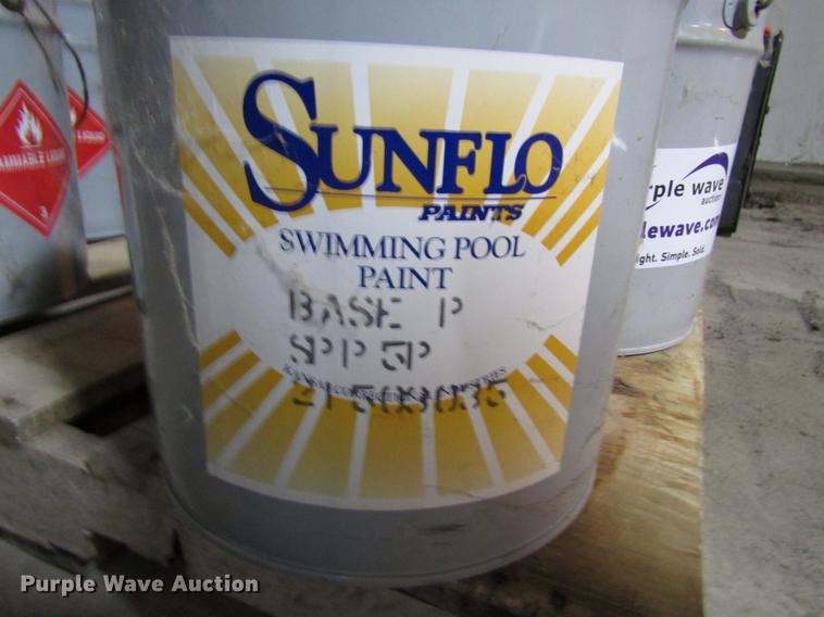 image for item DD3833 Sunflo synthetic enamel paint