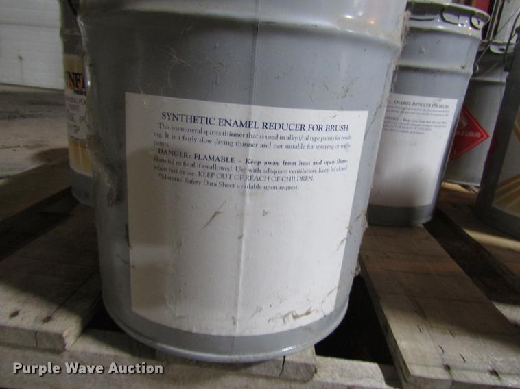 image for item DD3833 Sunflo synthetic enamel paint