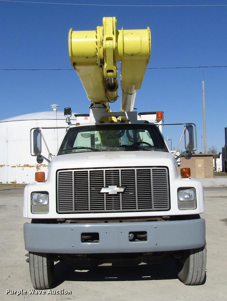 image for item DD3834 1997 Chevrolet C7500 bucket truck