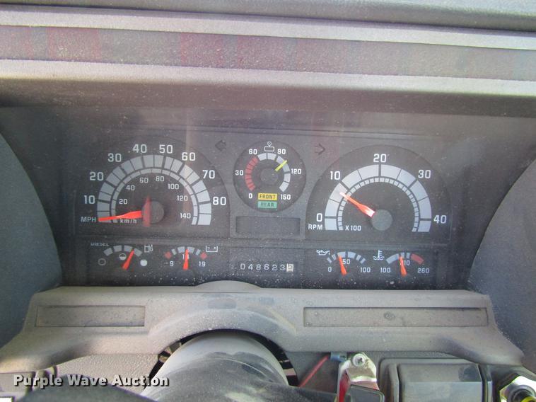 image for item DD3834 1997 Chevrolet C7500 bucket truck