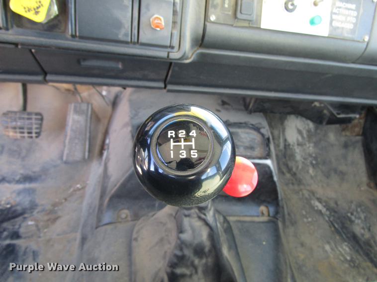 image for item DD3834 1997 Chevrolet C7500 bucket truck