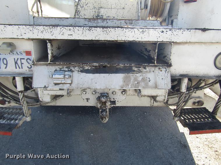 image for item DD3834 1997 Chevrolet C7500 bucket truck