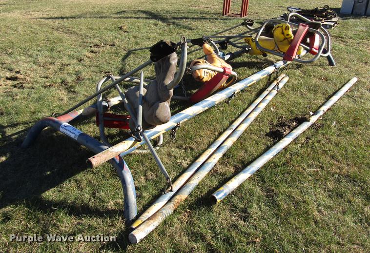 image for item DD3838 Swing set