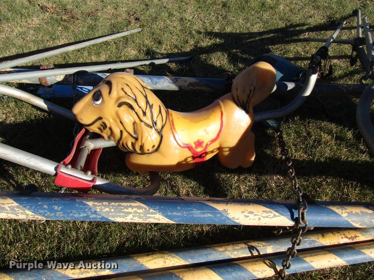 image for item DD3838 Swing set